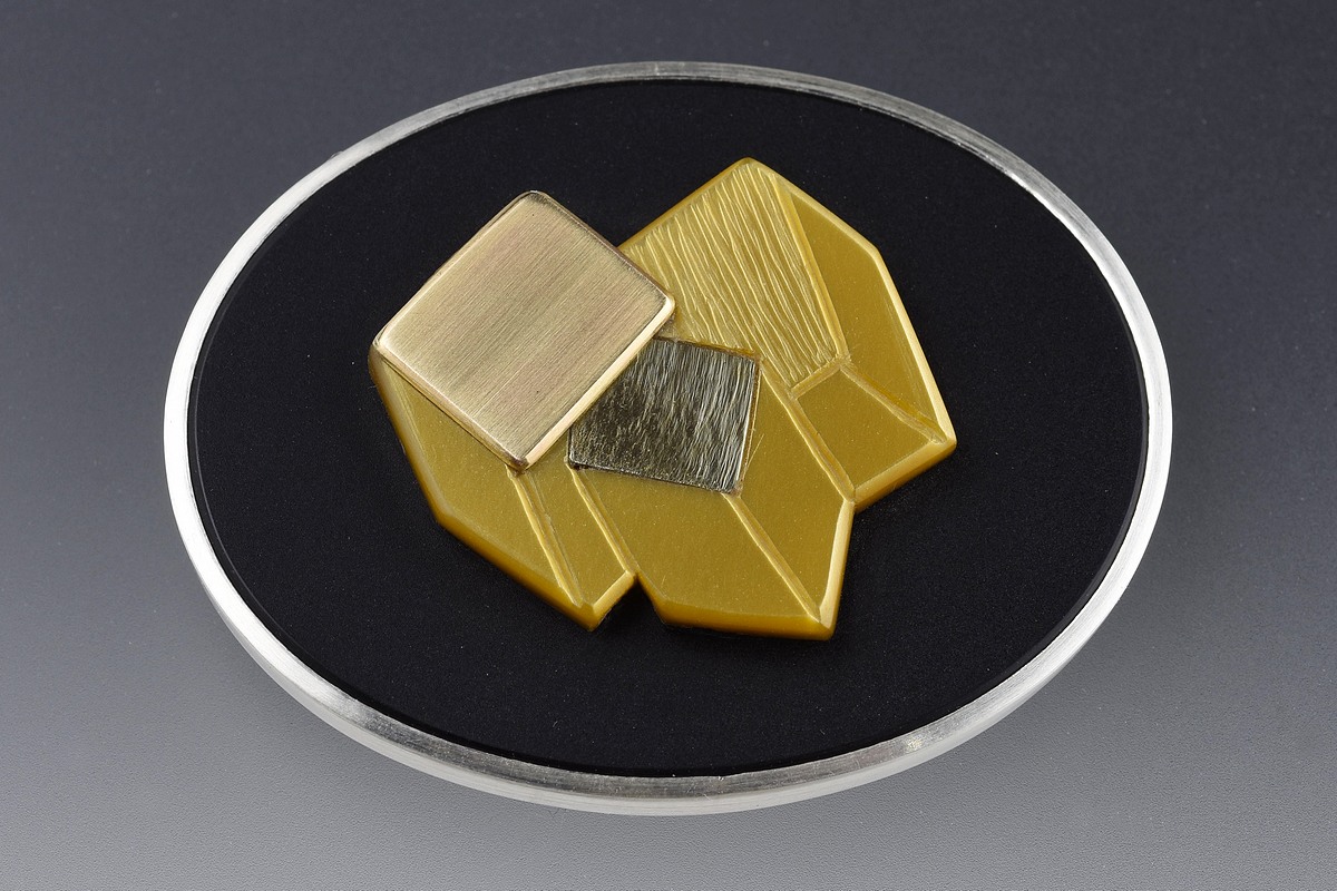 Octavia Cook Octavia Cook