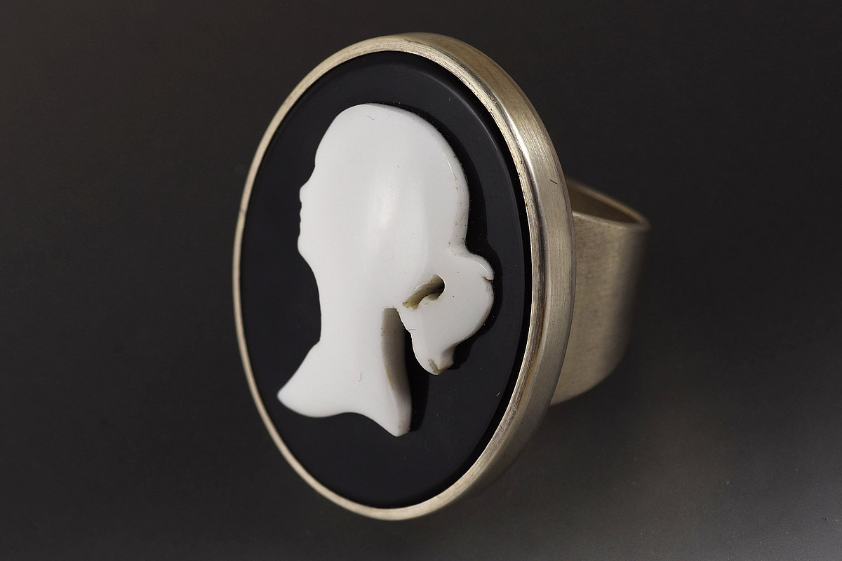 Octavia Cook Octavia Cook