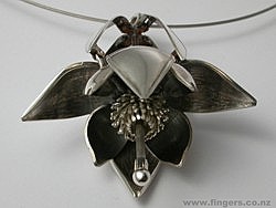Tania Patterson # 168, pendant (open)