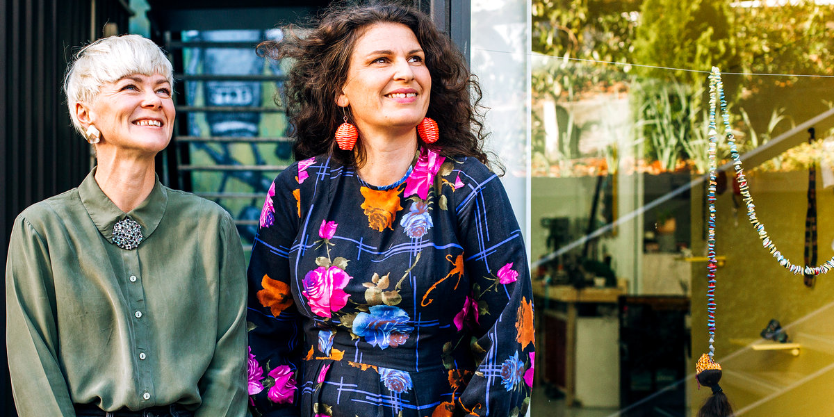 Sam Kelly and Jennifer Laracy