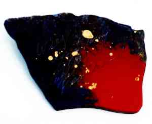 'Scratching the Surface' - Jewellery by Elena Gee